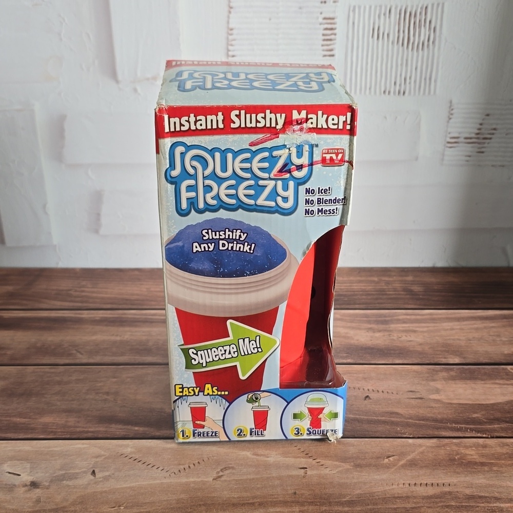 SQUEEZY FREEZY CUP